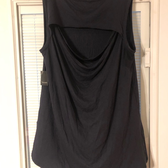 Tahari Top NWT - Picture 4 of 4